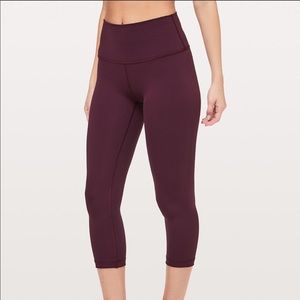 Lululemon Wunder Under Luxtreme crop